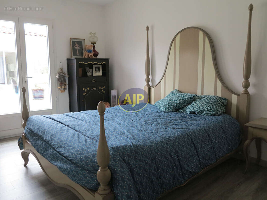 Maison à GRAYAN-ET-L&#039;HOPITAL