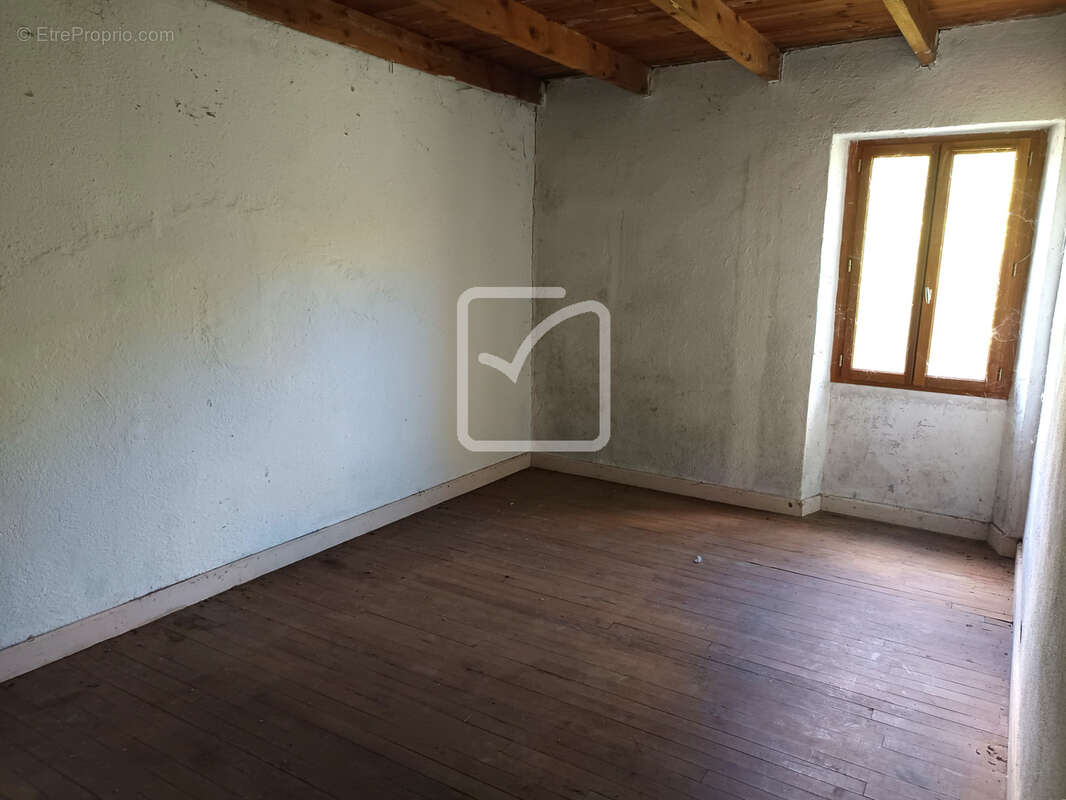 Maison à PRIVAS