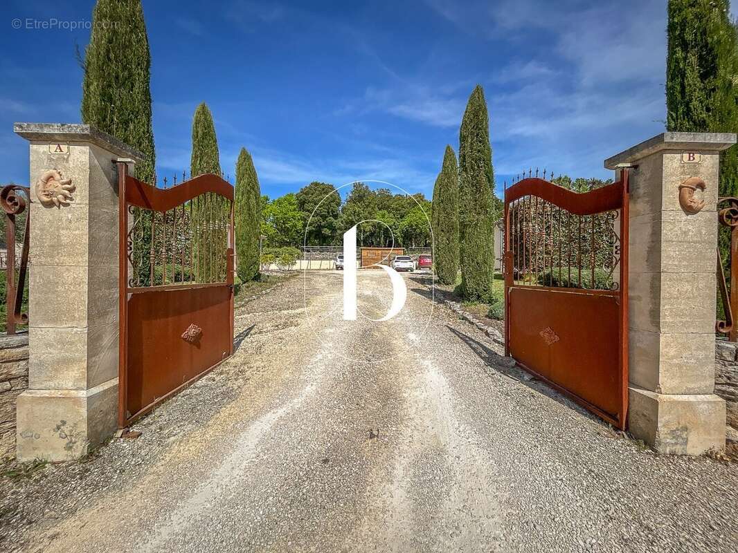 Maison à ORGNAC-L'AVEN