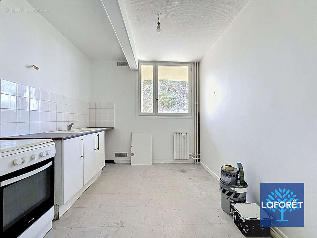 Appartement à CHILLY-MAZARIN