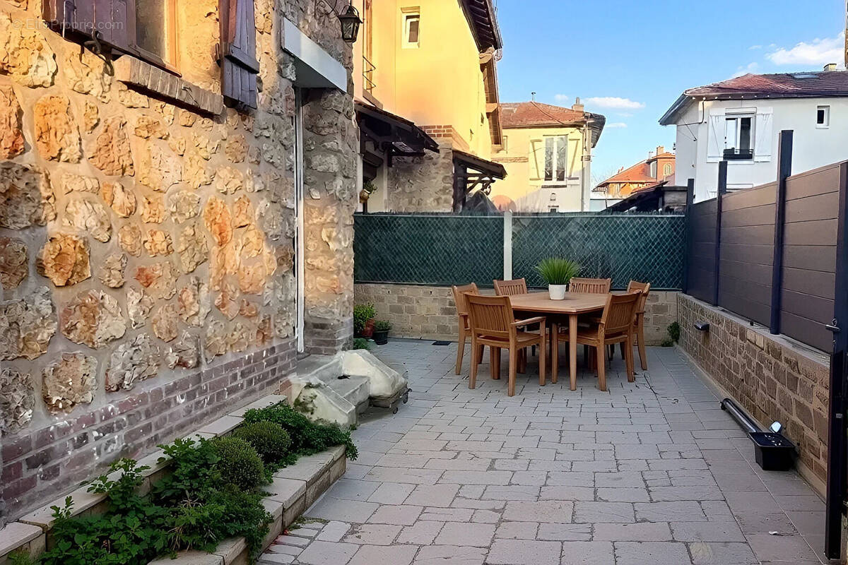 Maison à MARLY-LE-ROI