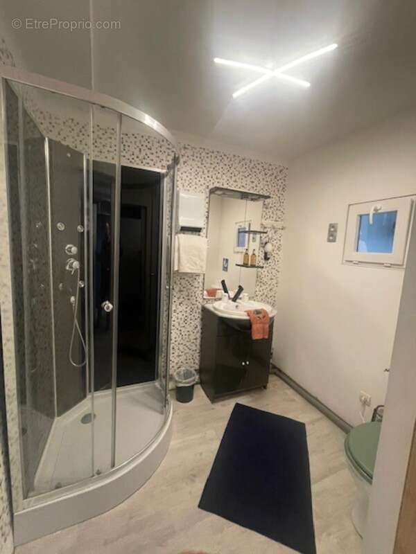 Commerce à BAGNERES-DE-BIGORRE