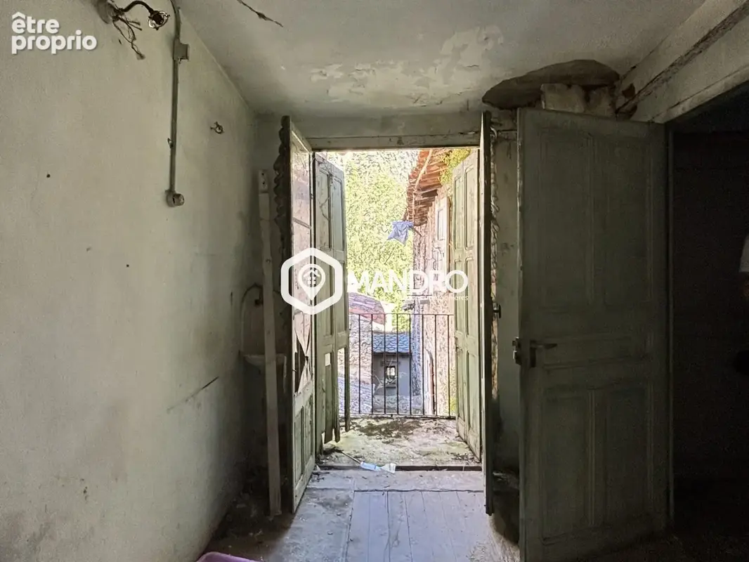Appartement 8 pièces 135 m² à vendre à Villefranche-De-Conflent (66500) - photo 3