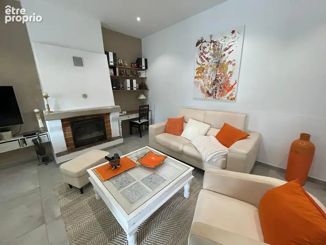 Maison de village avec véranda, magnifique jardin paysager, dépendance et stationnement  ! Le Plan-du-Castellet - photo 12