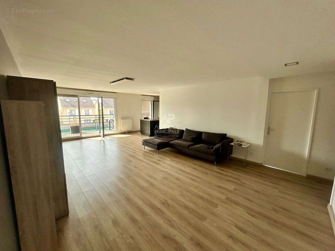 Appartement à CARRIERES-SOUS-POISSY