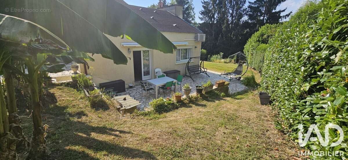 Maison 140 m² à Villeneuve-Sur-Bellot  - photo 2