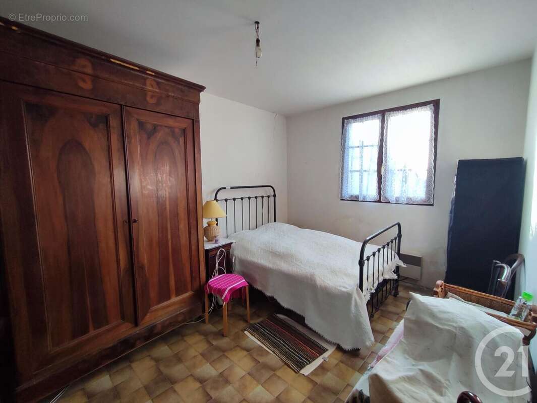 Maison à SAINT-LAURENT-L&#039;ABBAYE