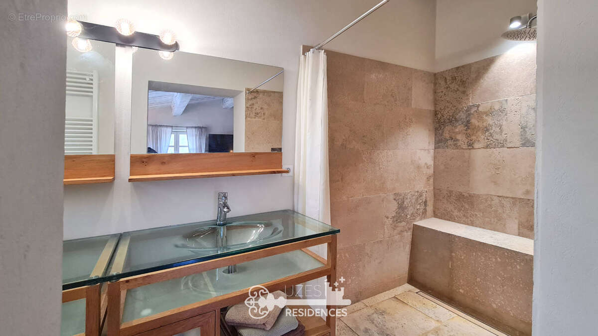 Maison à GOUDARGUES