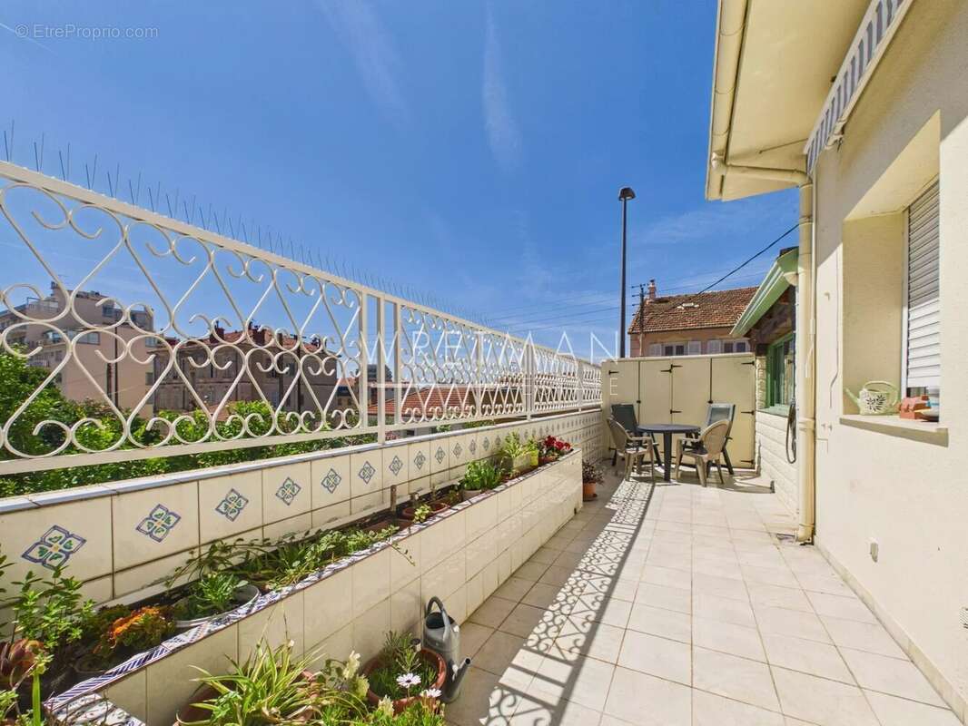 Appartement à CANNES