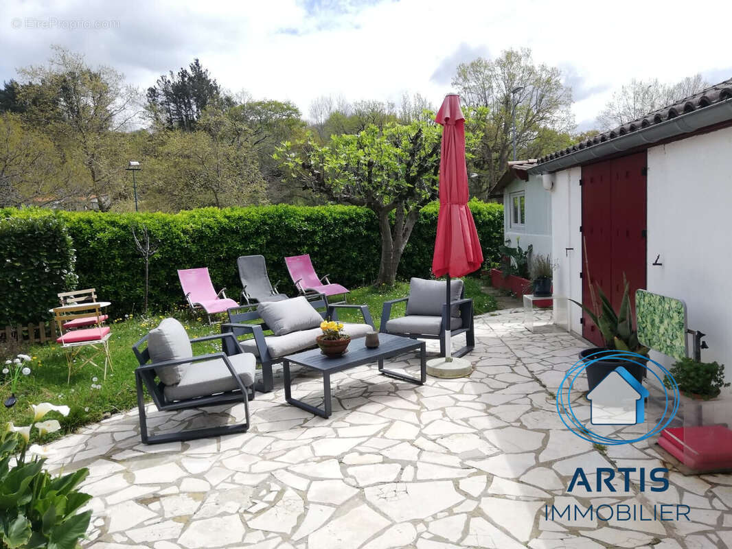 Appartement à SAINT-PEE-SUR-NIVELLE