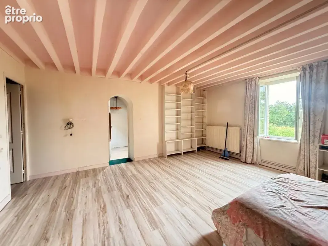 Propriété de caractère 284m² habitable, 5 chambres, annexe + grange sur terrain de 6885m² 179 900 € - photo 9