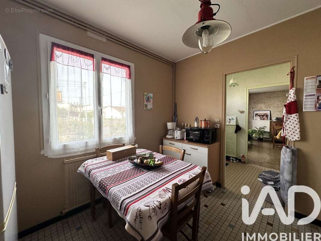 Photo 5 - Maison à SAUZE-VAUSSAIS