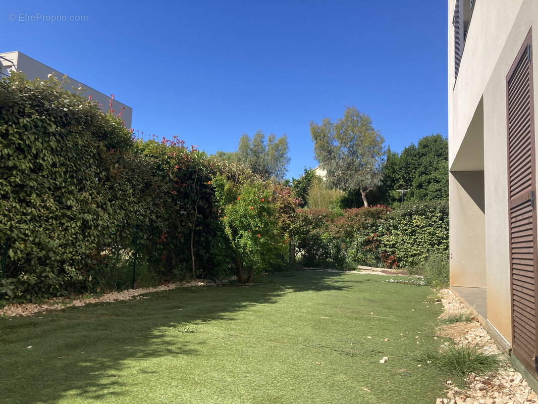 Appartement à HYERES