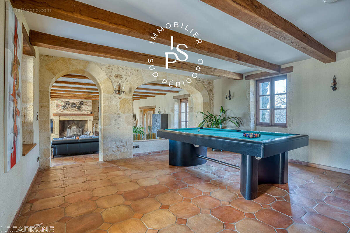Maison à MONFLANQUIN