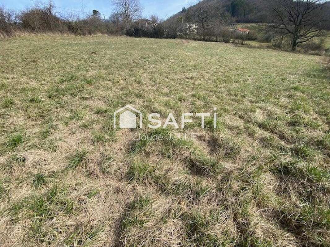 Terrain 2100 m² à Villefranche-De-Rouergue  - photo 8