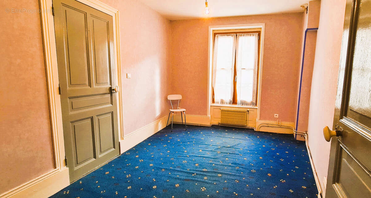 Maison à CLERMONT-FERRAND