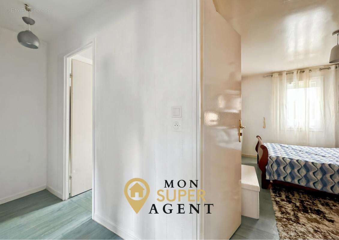 Maison à LE MEE-SUR-SEINE