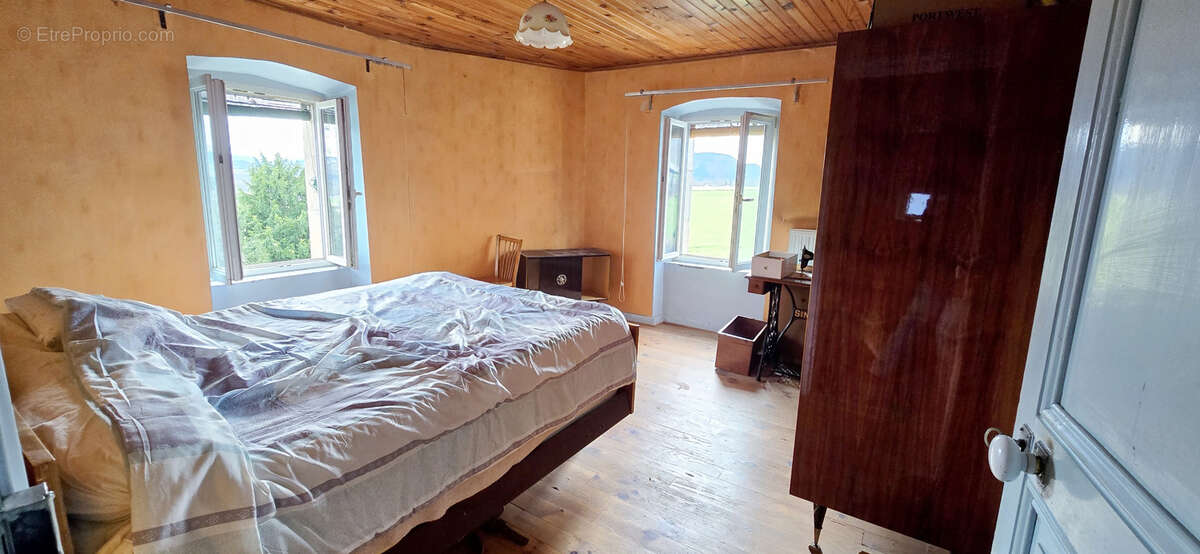 corps de ferme à rénover avec habitation de 113 m2 - photo 10
