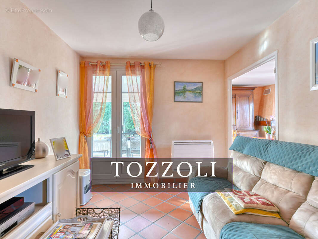 Maison à VILLEFONTAINE