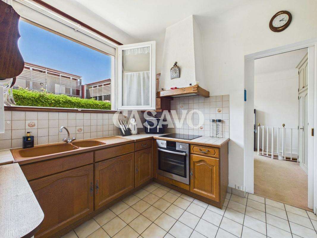 Vente Maison 4 pièces de 68m² - 92210 Saint-Cloud - photo 11