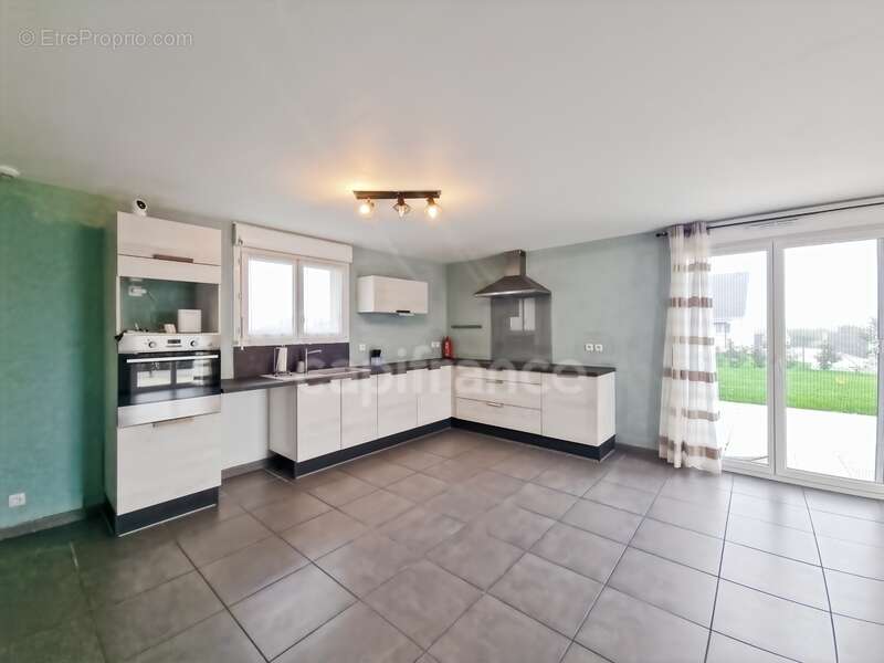 Maison à SAINT-LOUP-DE-VARENNES