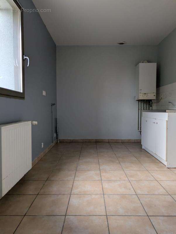 Maison à COMMENTRY