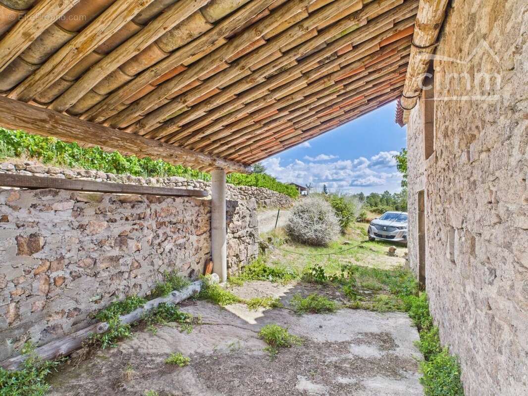 Maison à SAINT-ANDRE-LACHAMP