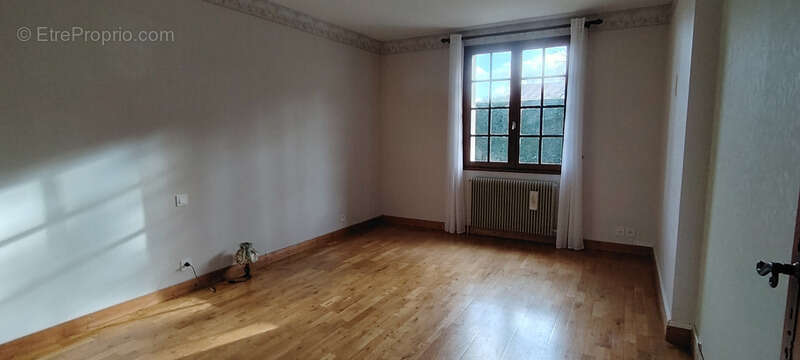 Maison à vendre 8 pièces ASSAIS LES JUMEAUX (79) - photo 10