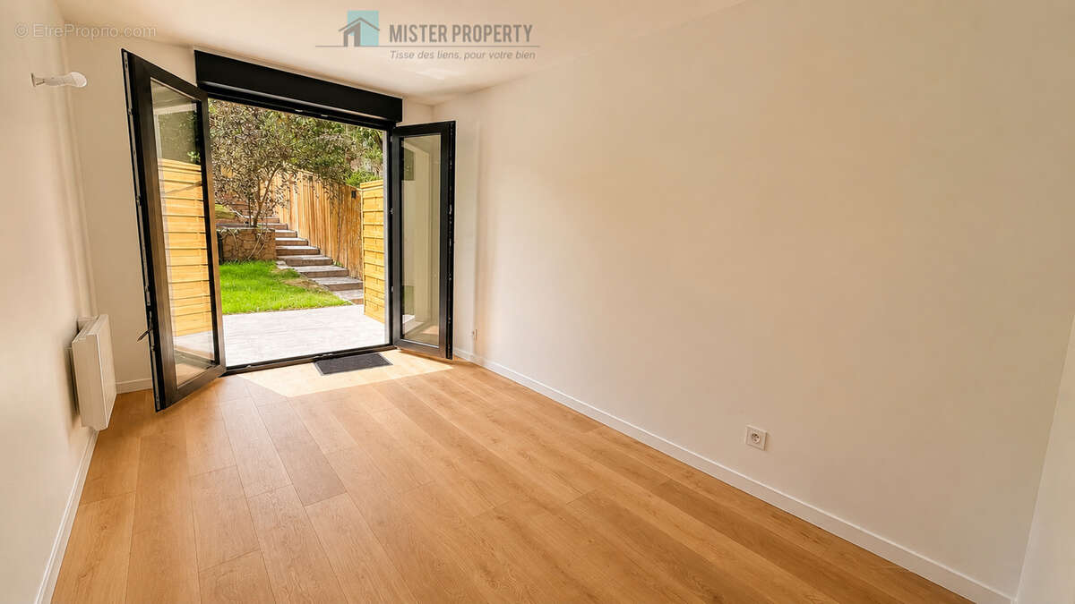 Maison Chatou / 8 pièce(s) 151 m2 / Jardin - parking - Cabanon - photo 11
