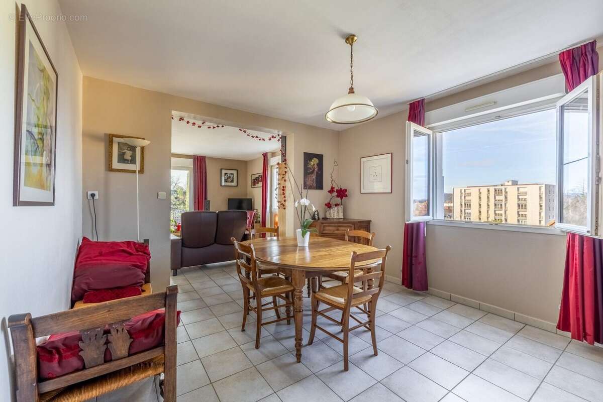 Maison à AUDINCOURT