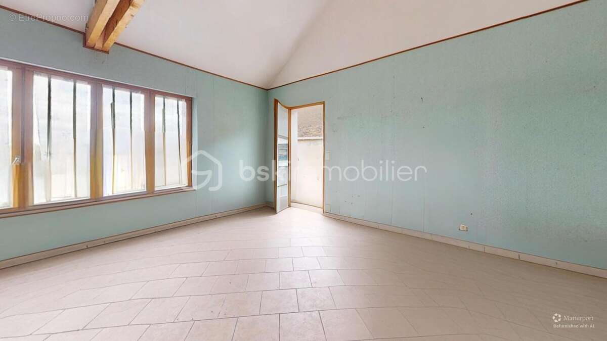 Longère à rénover avec annexe et hangar - photo 13