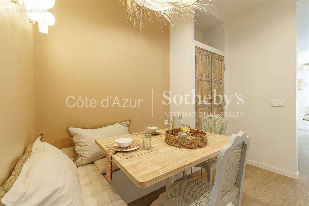 Nice Port appartement 3 pièces 51 m2 rénové 2 chambres climatisation investissement locatif - photo 10