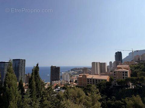 Appartement à ROQUEBRUNE-CAP-MARTIN