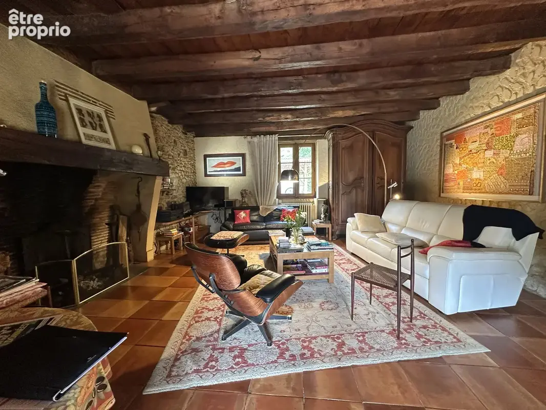 Maison-Grange-Atelier-piscine  12 ha prairie et bois. - photo 3
