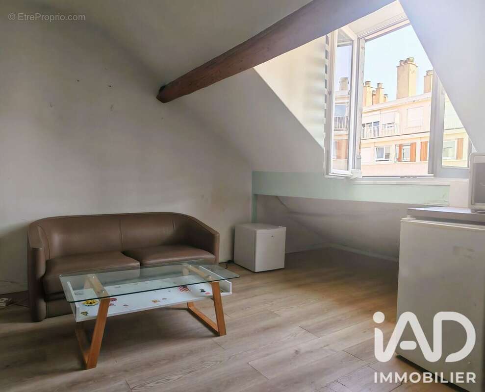 Appartement 27 m² à Paris-14e  - photo 2