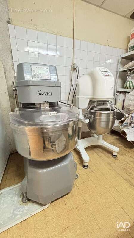 Photo 2 - Commerce à LAGNY-SUR-MARNE