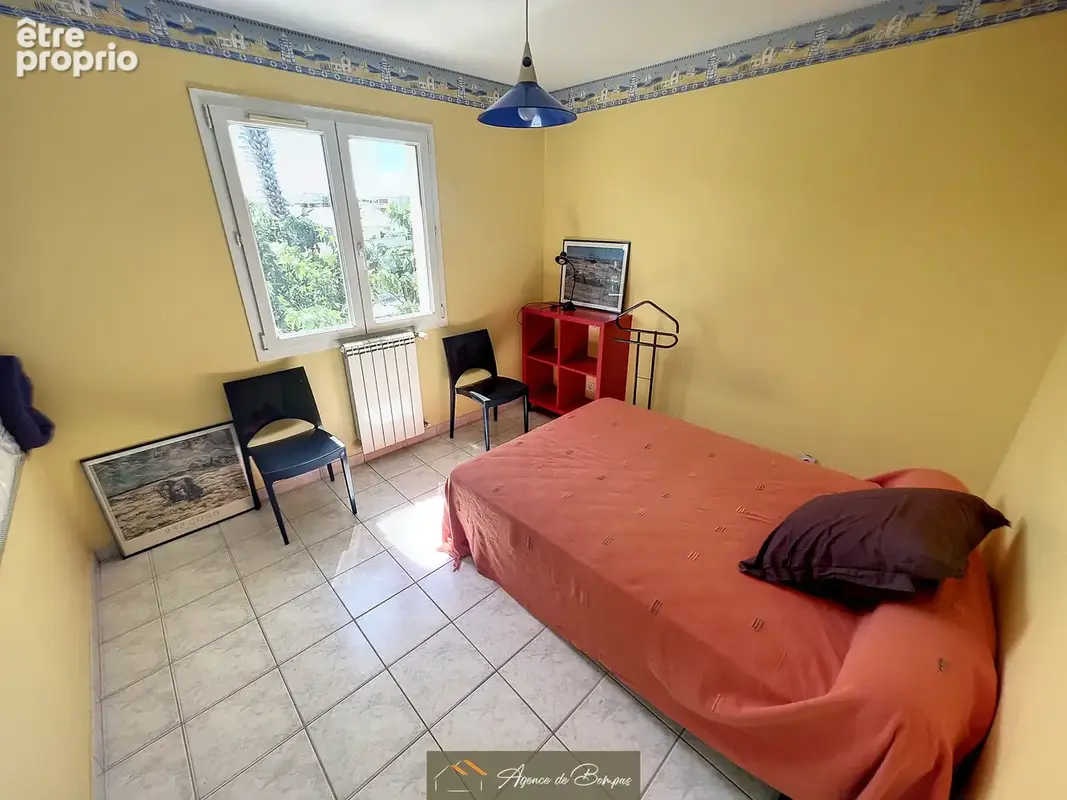 Villa 3 faces de type 4 -piscine - garage - jardin - photo 15