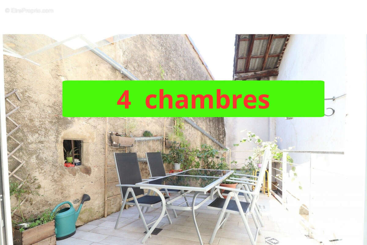 Maison à CORNAS