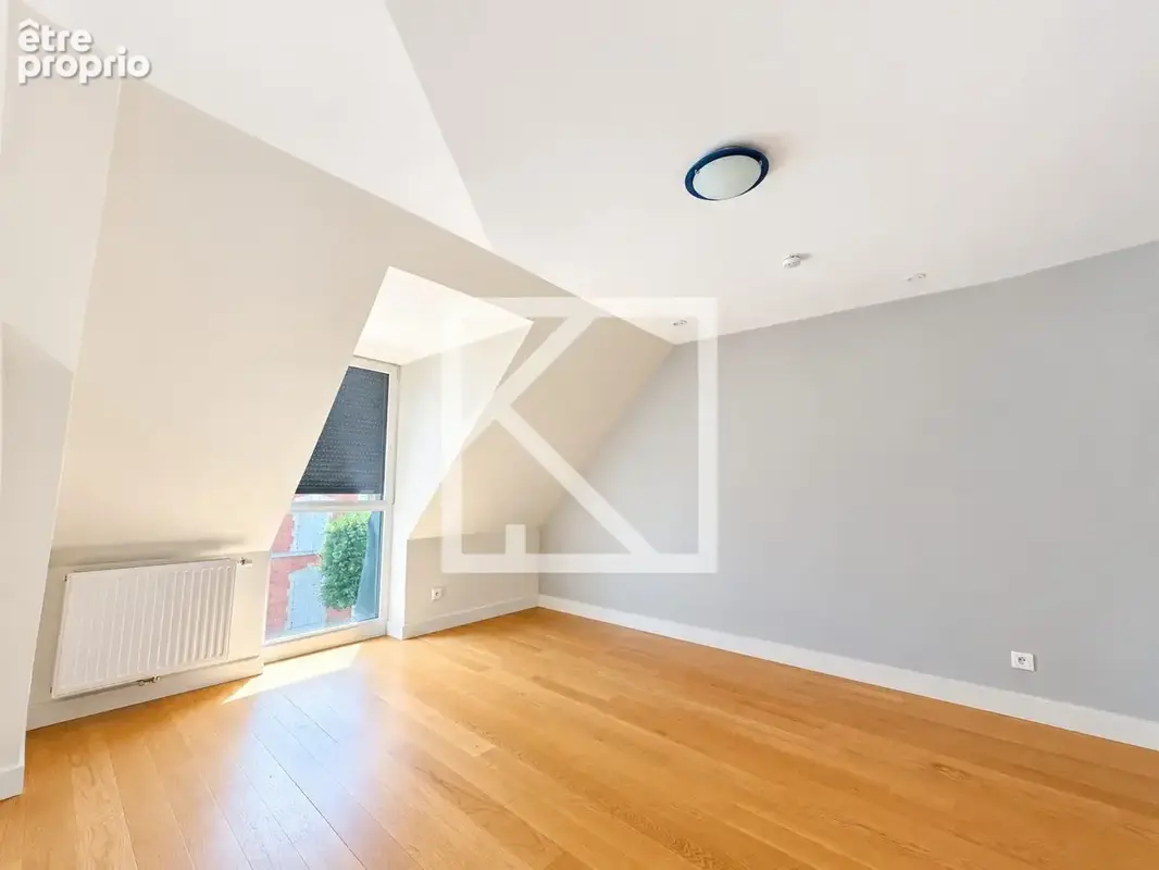 Maison 10 pièces 245 m² à vendre à Le Mans (72000) - photo 7