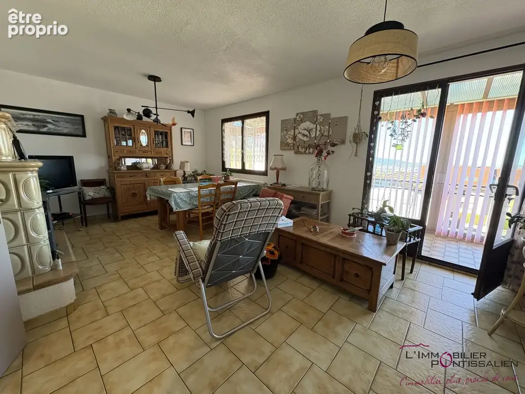 Pontarlier : maison de type 4 - quartier calme - photo 3