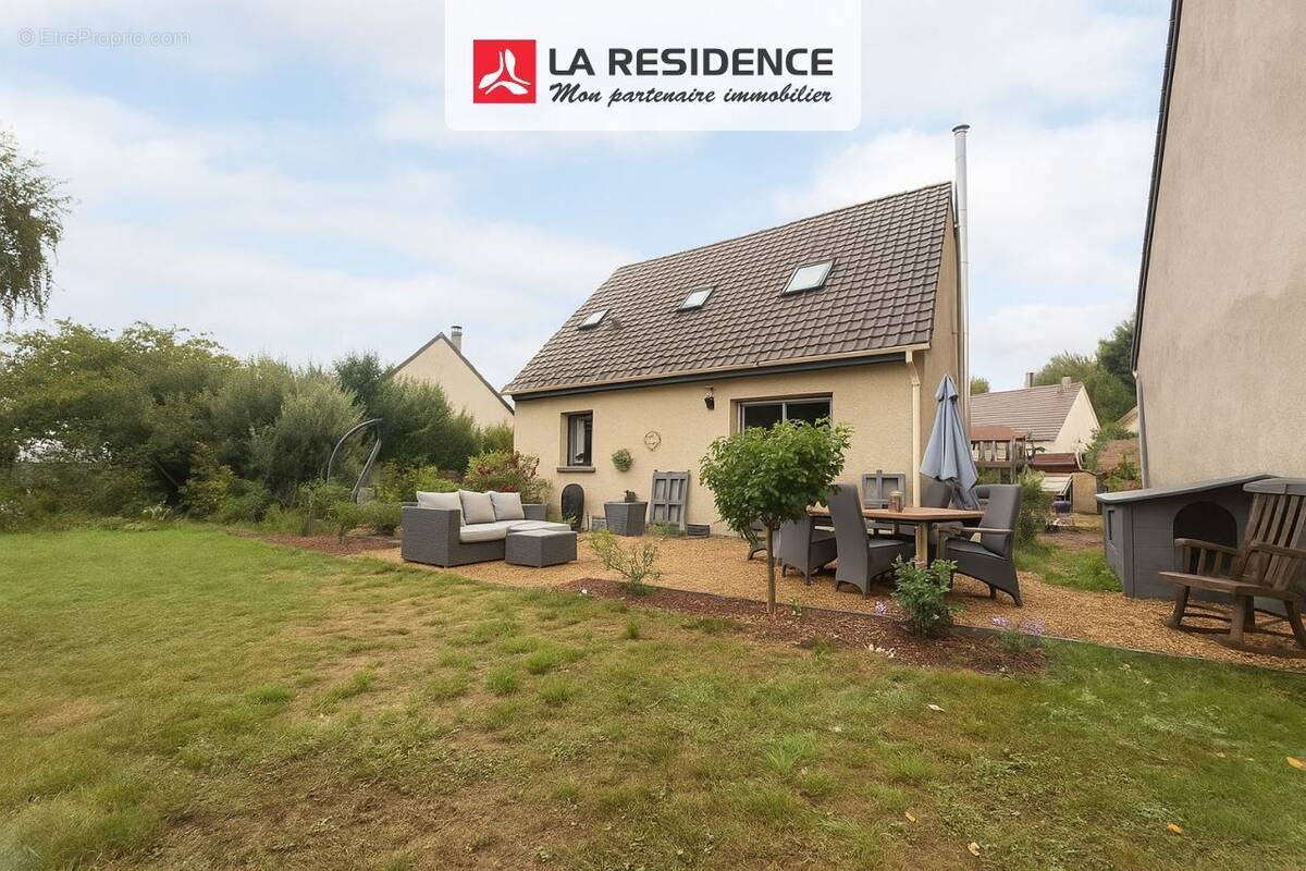 Maison à BONNIERES-SUR-SEINE