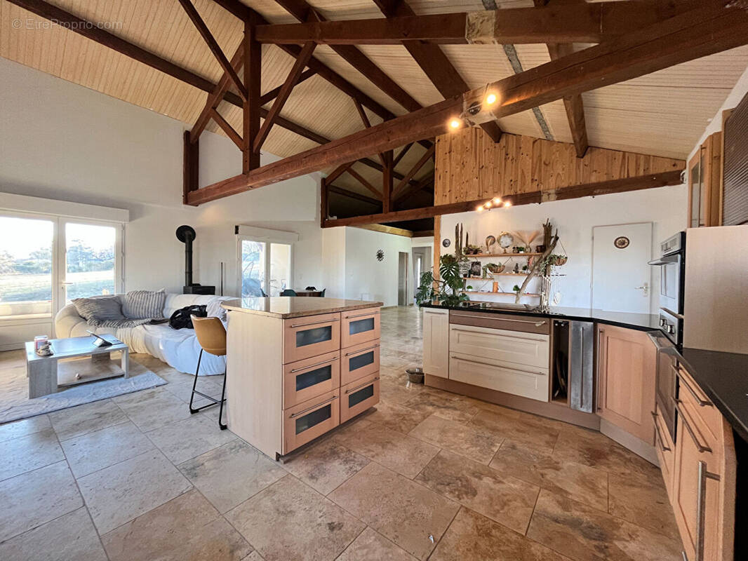 Maison à BEAUMONT-DU-PERIGORD