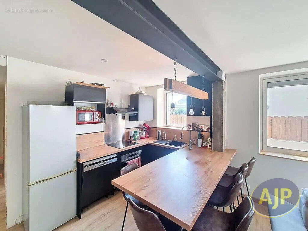 Maison à L'HERBERGEMENT