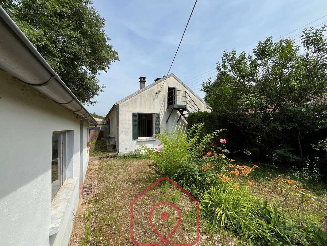 Maison à CHATEAU-LANDON