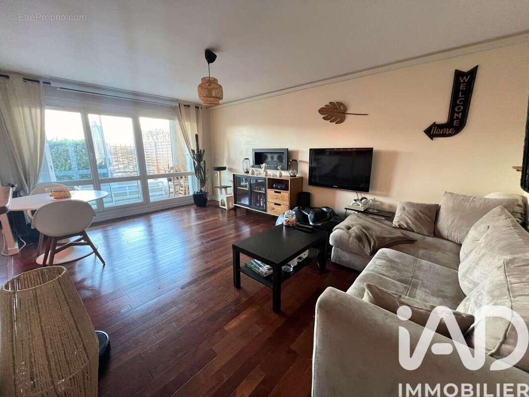 Appartement 62 m² à Evry  - photo 2