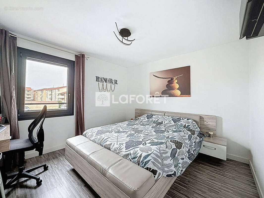 Maison à JASSANS-RIOTTIER