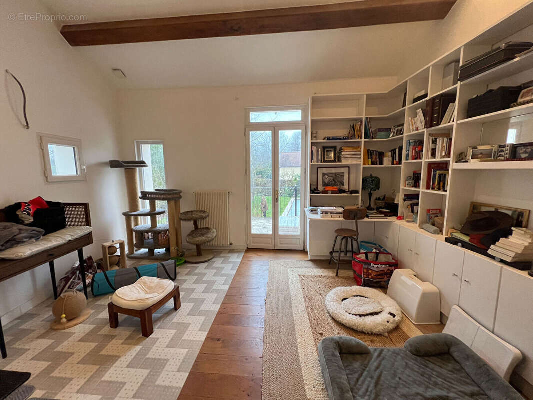 Maison à MONTFORT-L'AMAURY