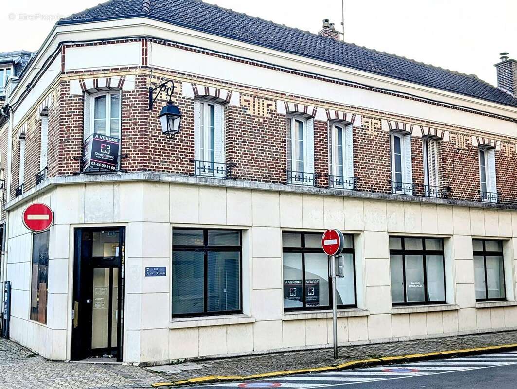 Commerce à NOYON
