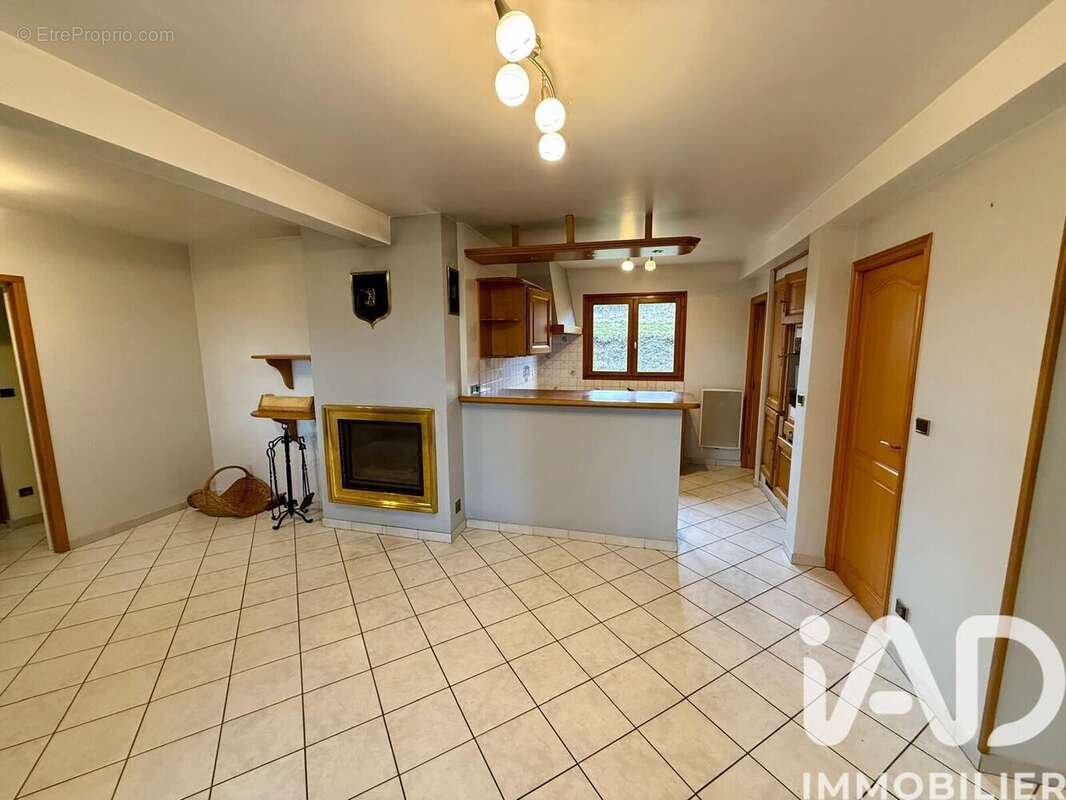 Maison 150 m² à Merle-Leignec  - photo 7