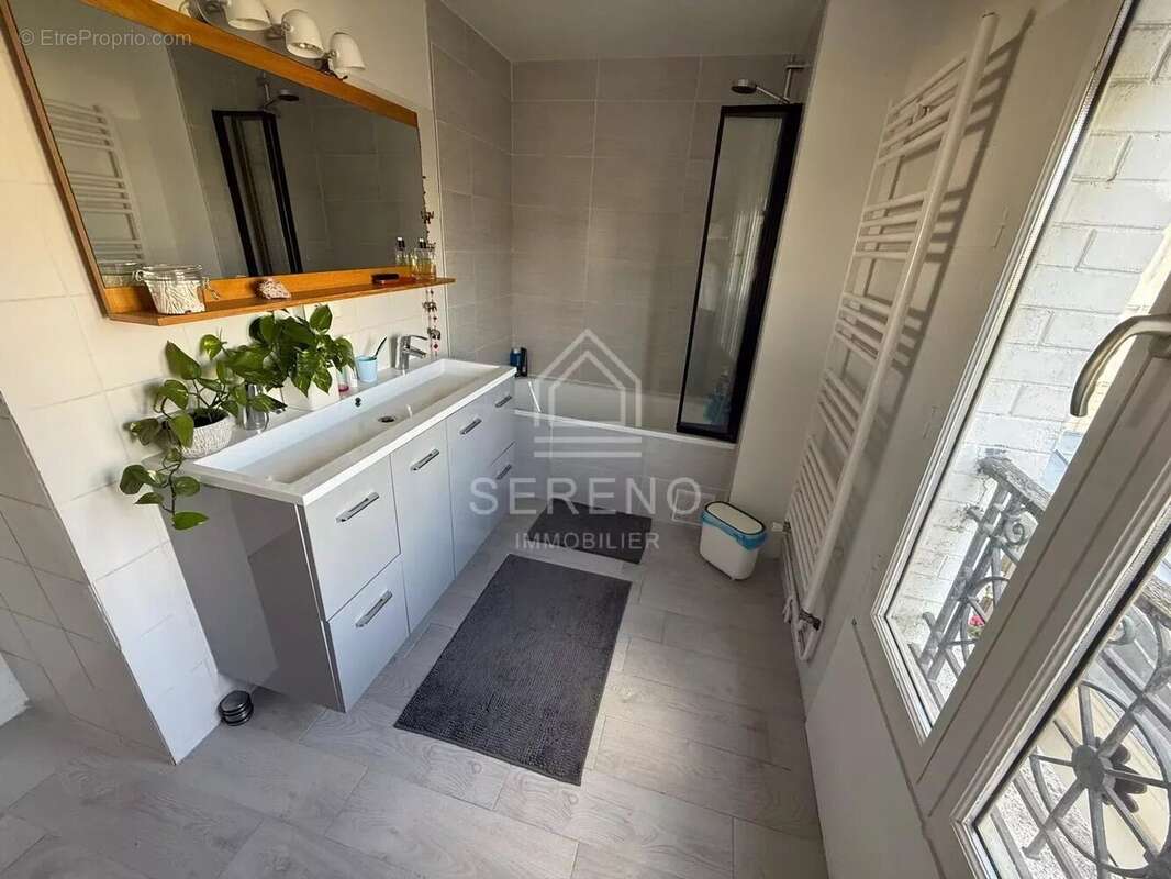 Appartement à SAINT-MANDE